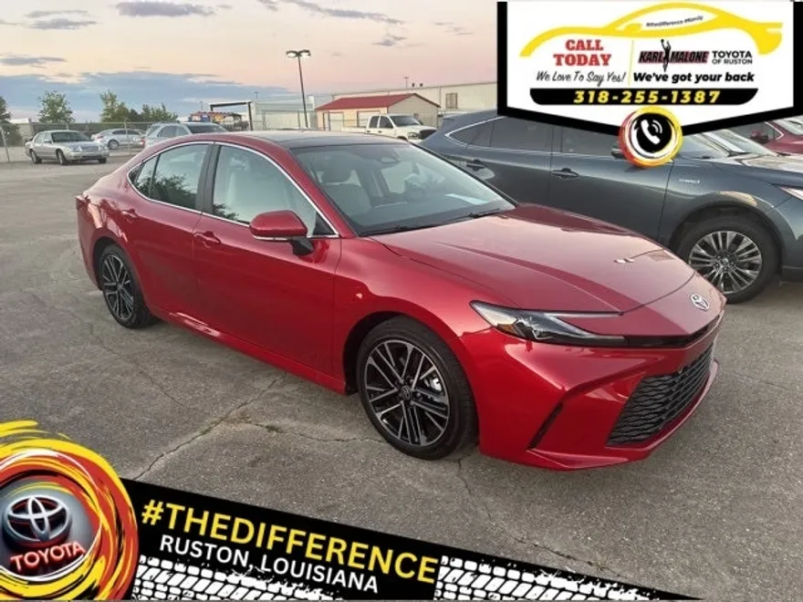 2025 Toyota Camry Base photo 1