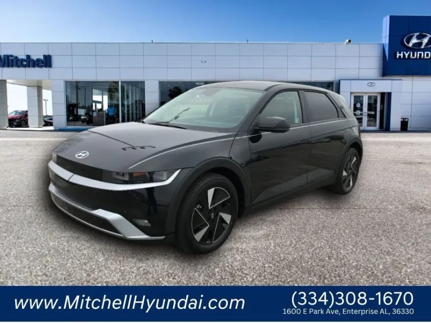 2025 Hyundai Ioniq 5 SE photo 1