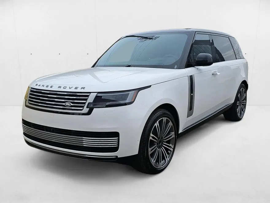 2025 Land Rover Range Rover SV photo 1