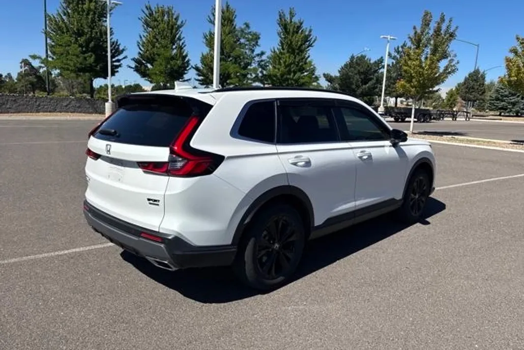 2023 Honda CR-V Hybrid Sport Touring photo 1
