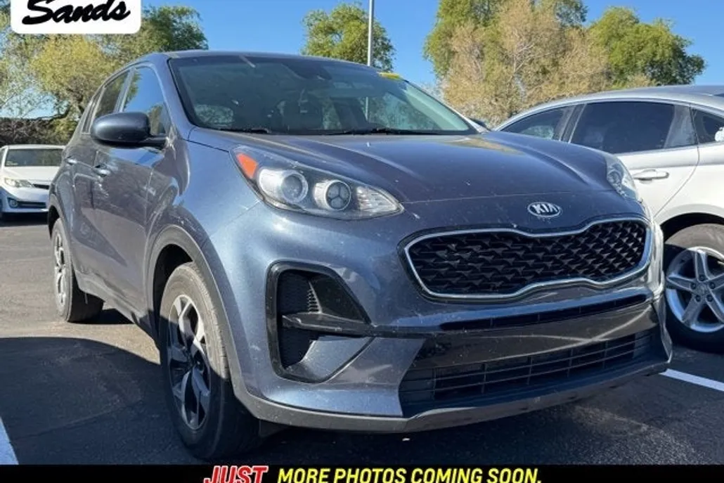 2020 Kia Sportage LX photo 1