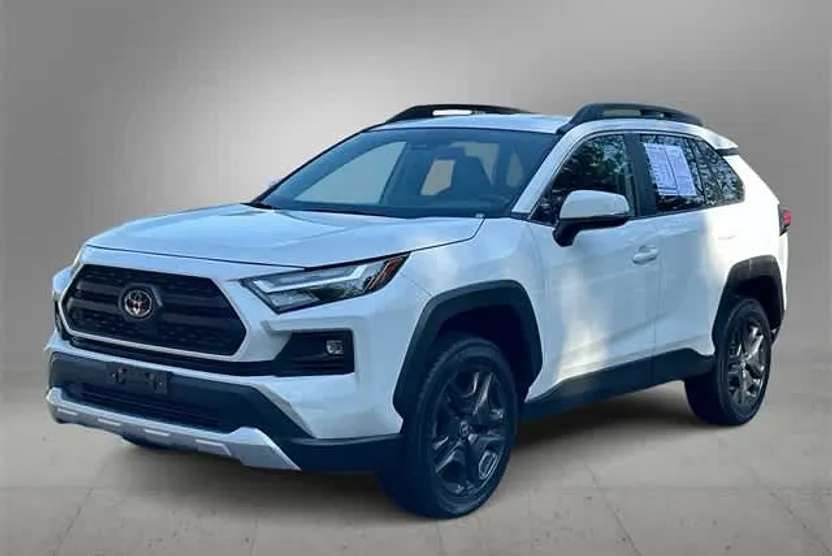 2023 Toyota RAV4 Adventure photo 1