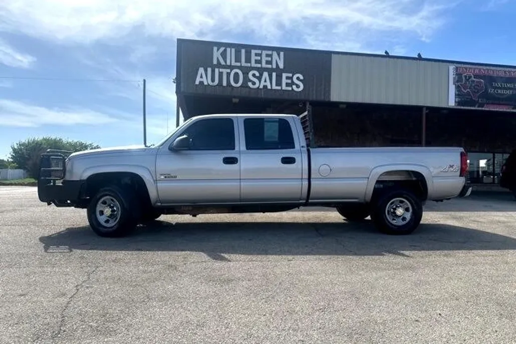 2005 Chevrolet Silverado 3500HD LS photo 1