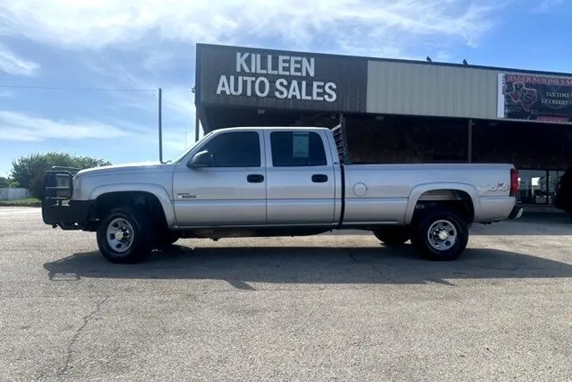 2005 Chevrolet Silverado 3500HD LS photo 1