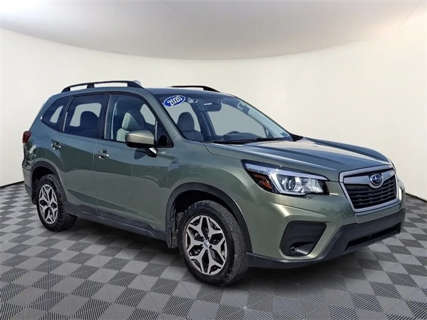 2020 Subaru Forester Premium photo 1