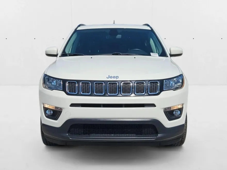 2019 Jeep Compass Latitude photo 1