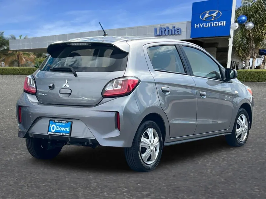 2022 Mitsubishi Mirage ES photo 1