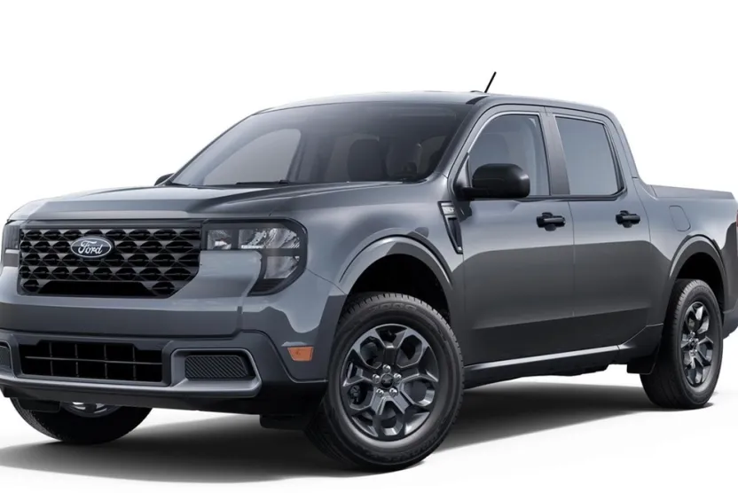 2025 Ford Maverick XLT photo 1