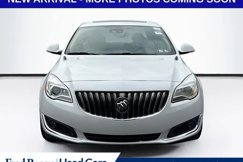 2016 Buick Regal Premium II photo 1
