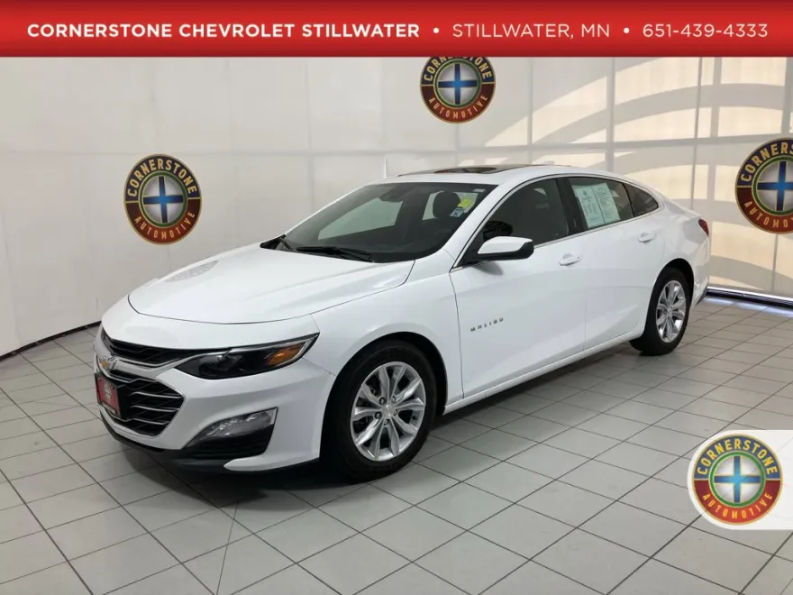 2024 Chevrolet Malibu 1LT photo 1