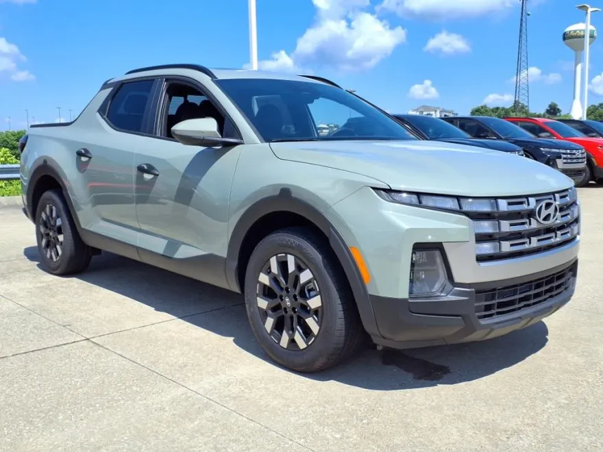 2025 Hyundai Santa Cruz SEL Activity photo 1