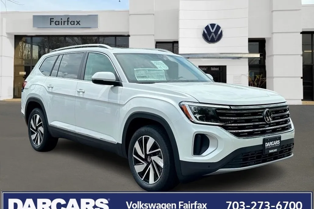 2025 Volkswagen Atlas SEL photo 1