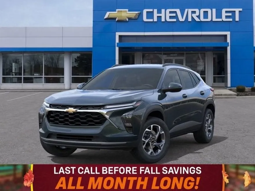 2025 Chevrolet Trax LT photo 1