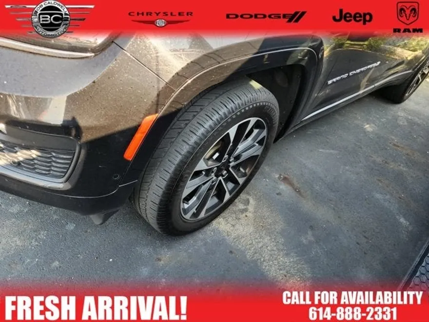2021 Jeep Grand Cherokee Overland photo 1