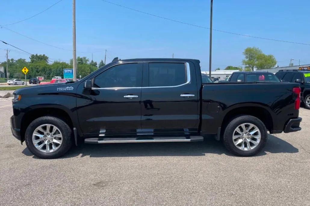 2021 Chevrolet Silverado 1500 High Country photo 1