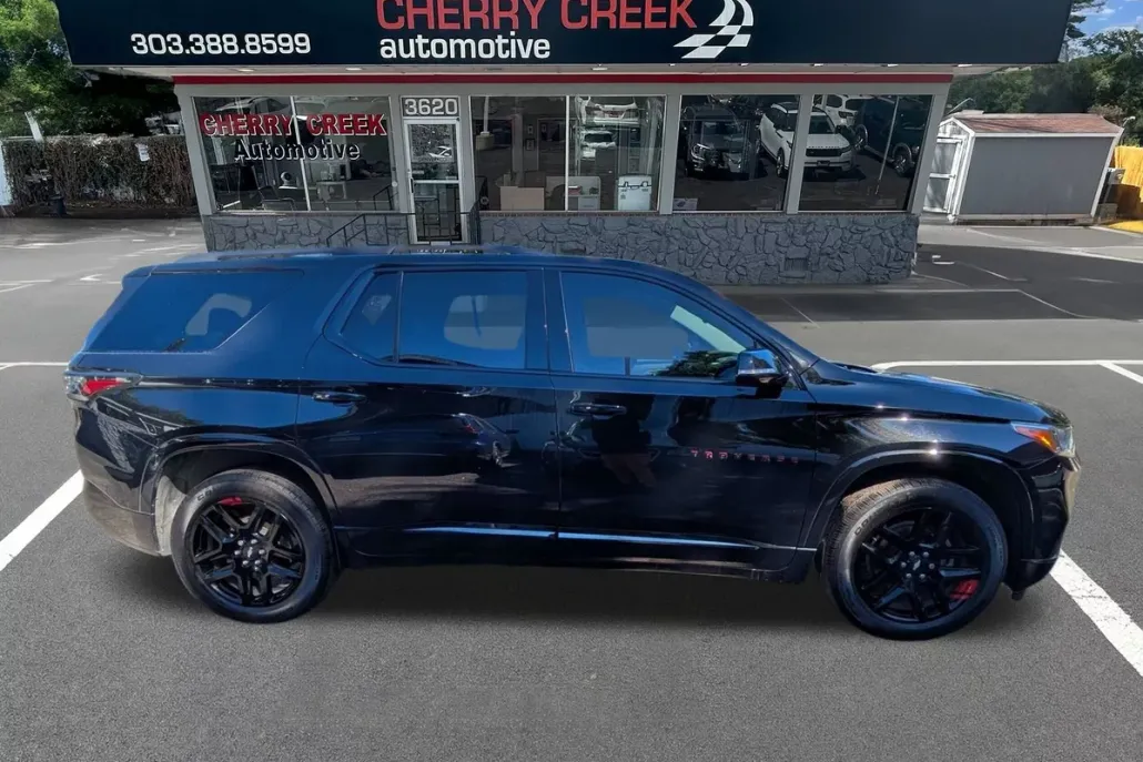 2020 Chevrolet Traverse Premier photo 1