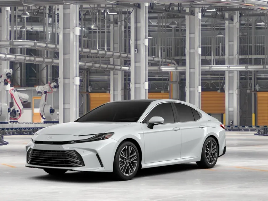 2026 Toyota Camry XLE photo 1