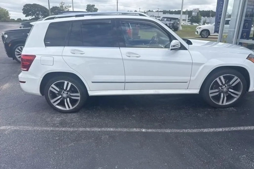 2015 Mercedes Benz GLK 350 photo 1