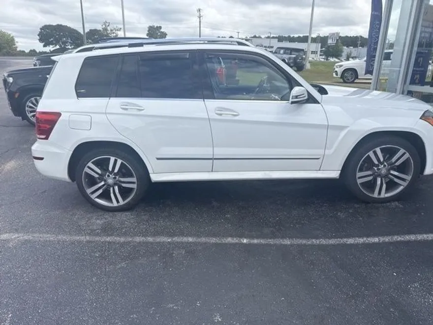 2015 Mercedes Benz GLK 350 photo 1