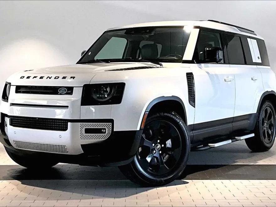 2020 Land Rover Defender HSE 110 photo 1