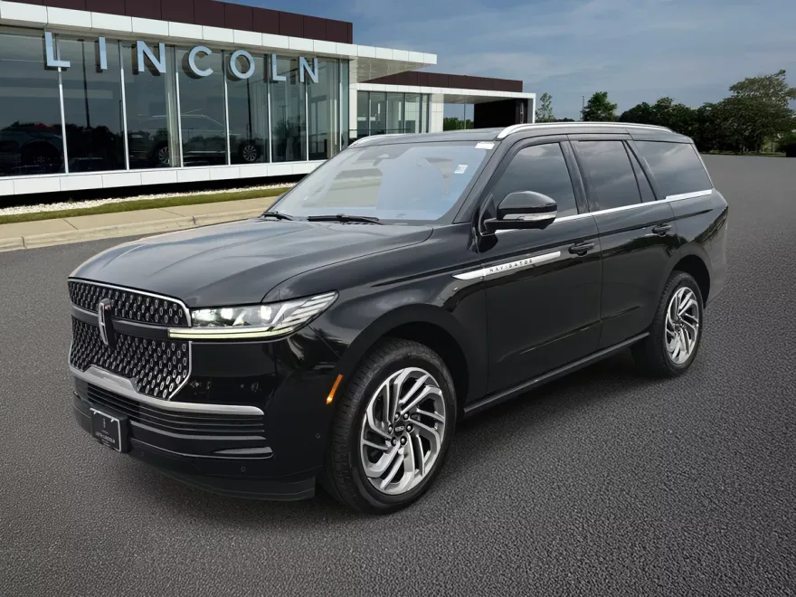 2025 Lincoln Navigator Reserve photo 1