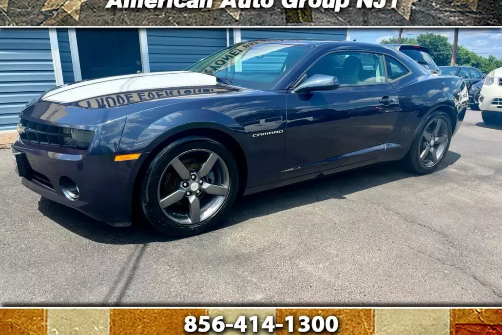 2013 Chevrolet Camaro 1LT photo 1