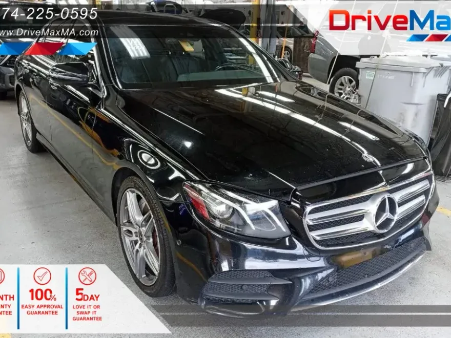 2018 Mercedes Benz E 300 4MATIC Sedan photo 1