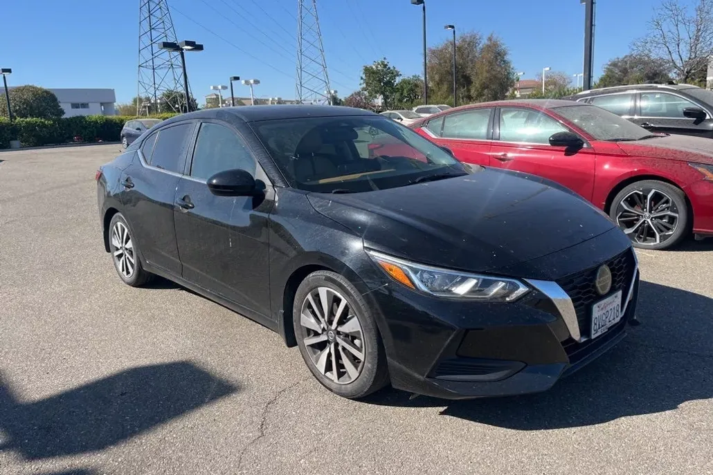 2021 Nissan Sentra SV photo 1