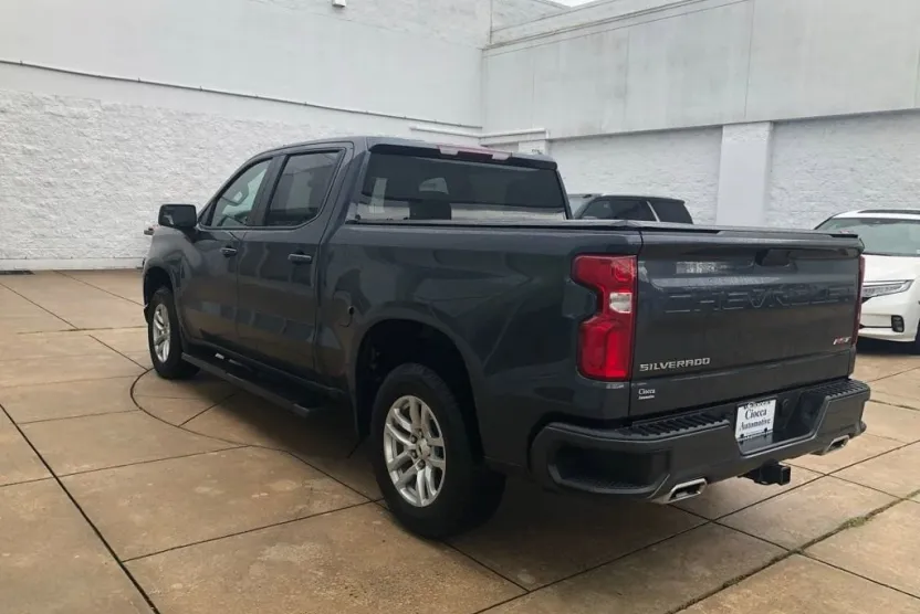 2022 Chevrolet Silverado 1500 RST photo 1