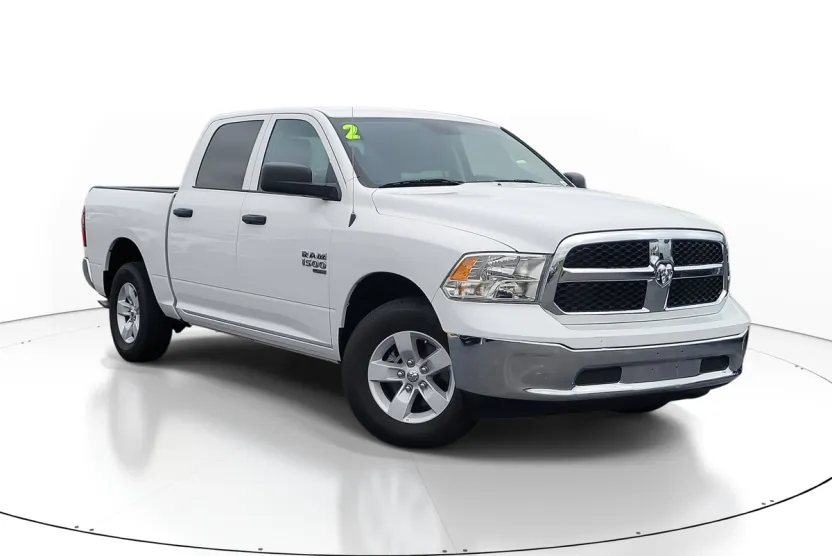 2022 Ram 1500 Classic SLT photo 1