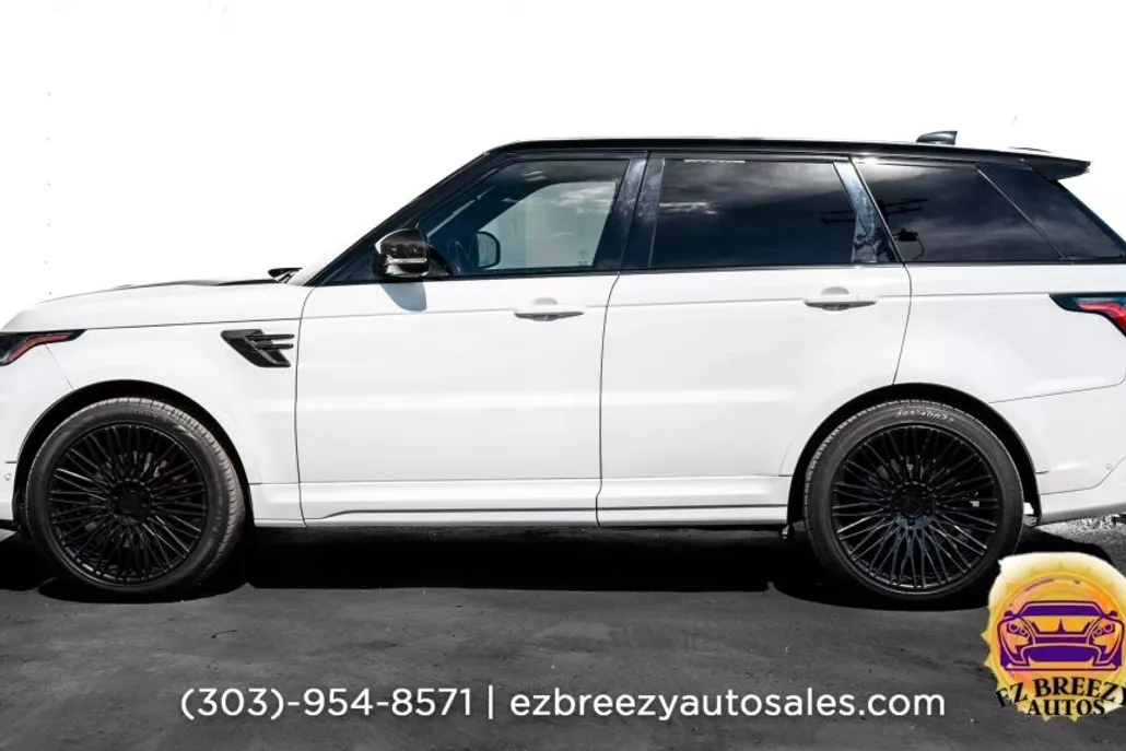 2020 Land Rover Range Rover Sport SVR photo 1