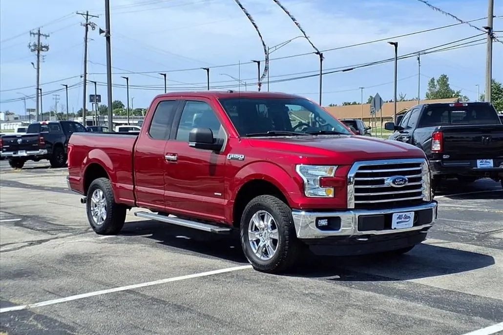 2016 Ford F-150 XLT photo 1