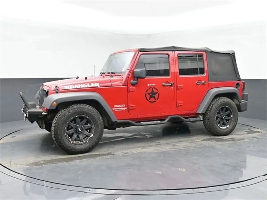 2010 Jeep Wrangler Unlimited Sport photo 1