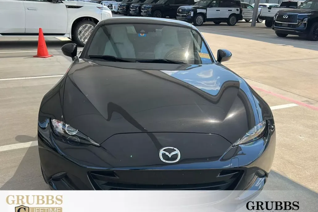 2021 Mazda MX-5 Miata Miata RF Grand Touring photo 1