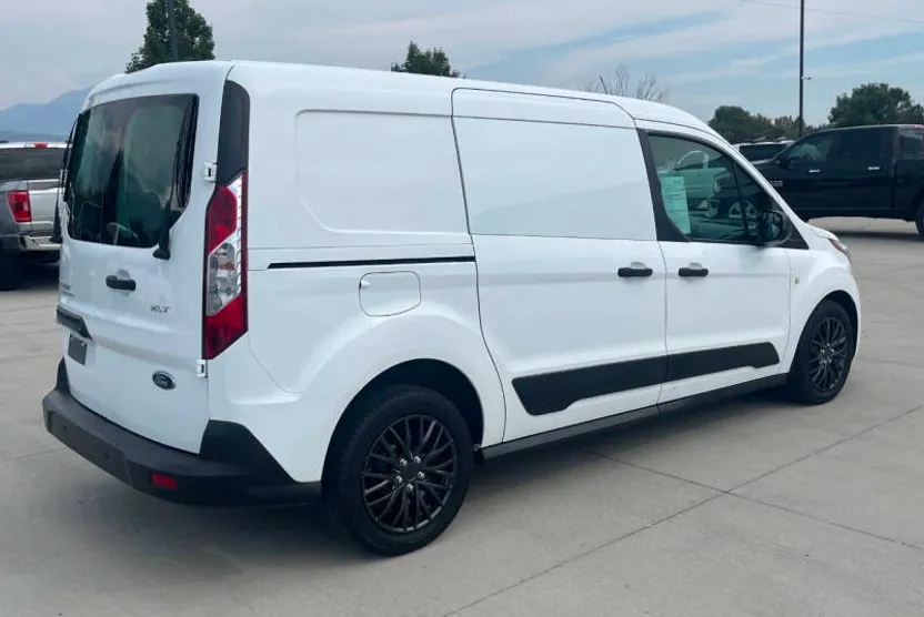 2019 Ford Transit Connect XLT photo 1