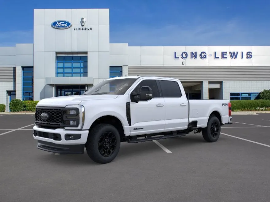 2025 Ford F-350 Lariat photo 1
