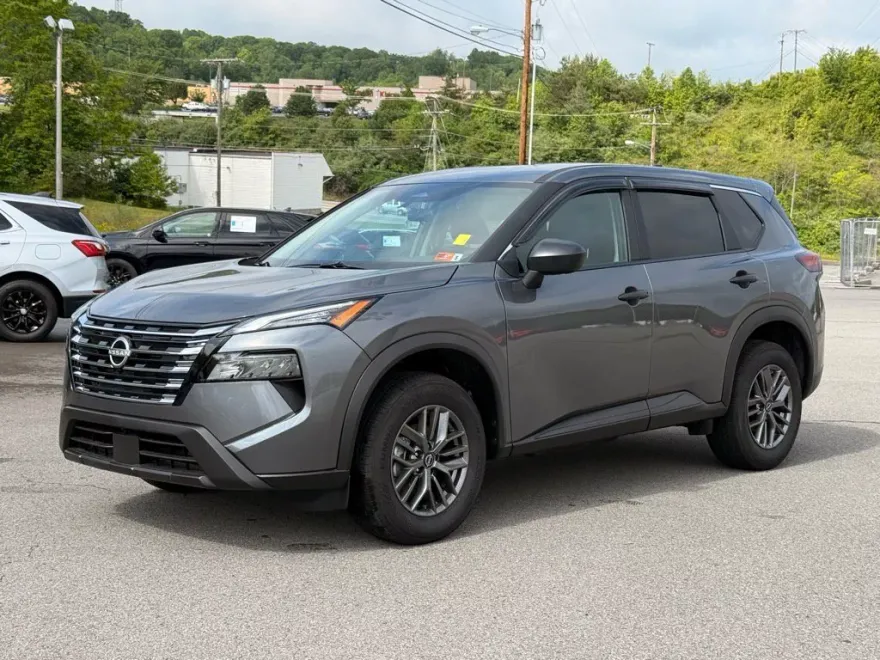 2025 Nissan Rogue S AWD photo 1