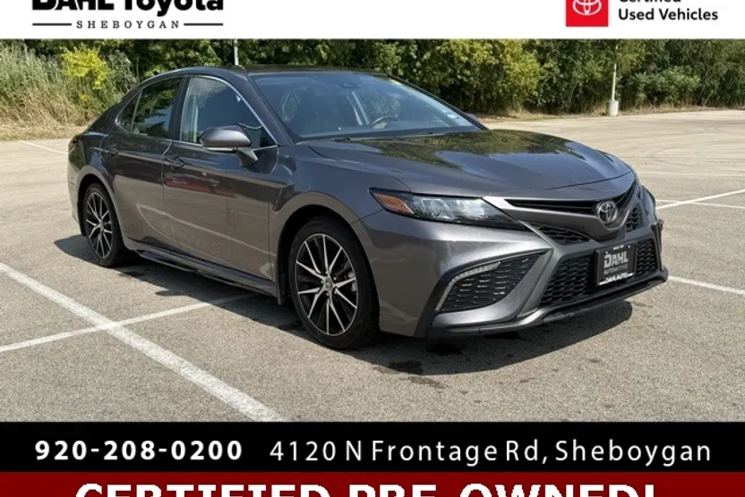 2023 Toyota Camry SE photo 1