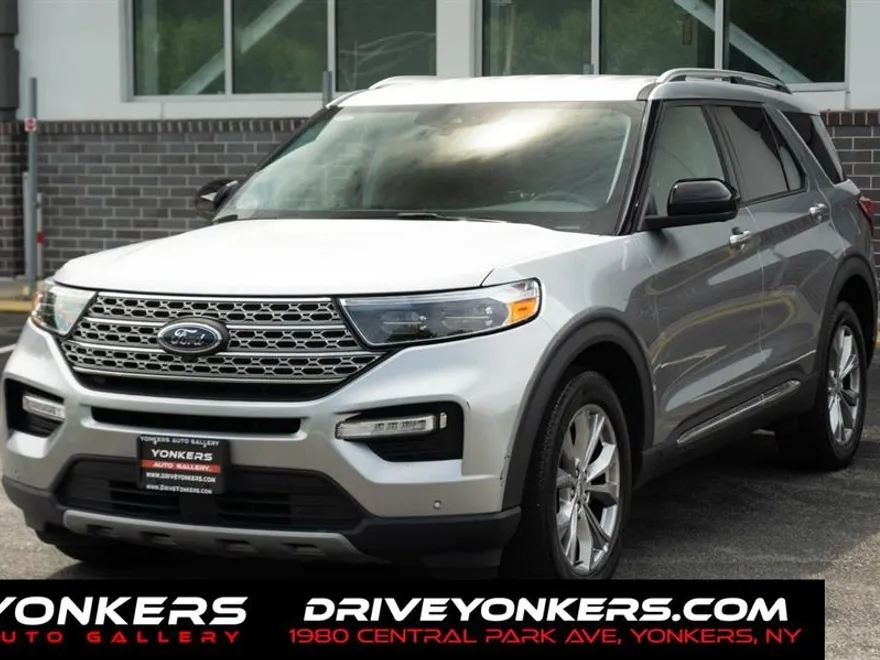 2023 Ford Explorer Limited photo 1