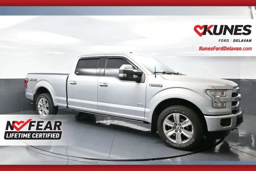 2016 Ford F-150 Platinum photo 1