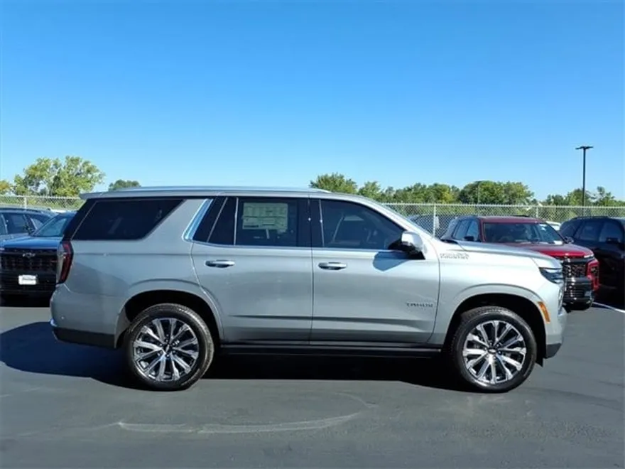2026 Chevrolet Tahoe High Country photo 1