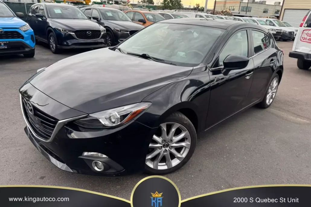 2015 Mazda Mazda3 s Grand Touring Hatchback photo 1