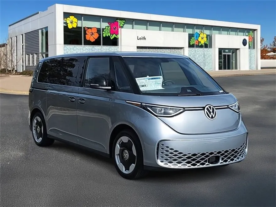 2025 Volkswagen ID. Buzz Pro S photo 1