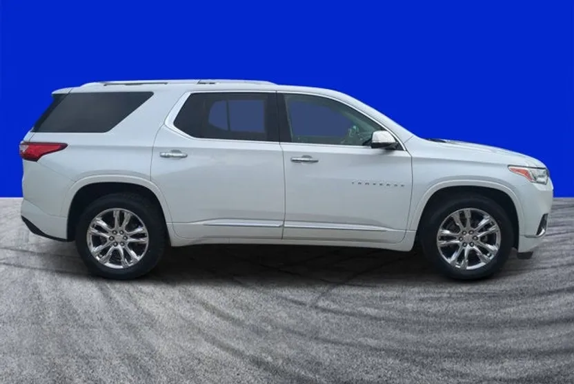 2019 Chevrolet Traverse High Country photo 1