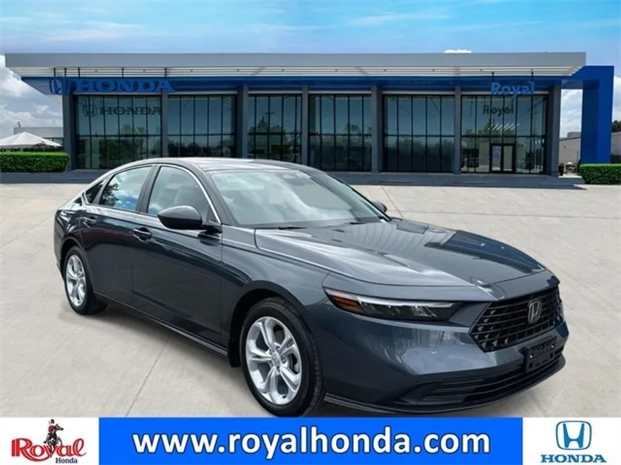 2025 Honda Accord LX photo 1