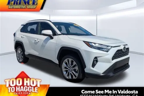 2022 Toyota RAV4 XLE Premium photo 1