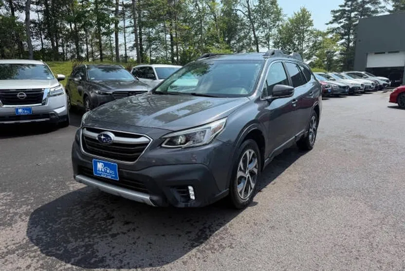 2020 Subaru Outback Limited photo 1