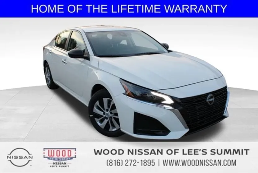 2025 Nissan Altima S photo 1