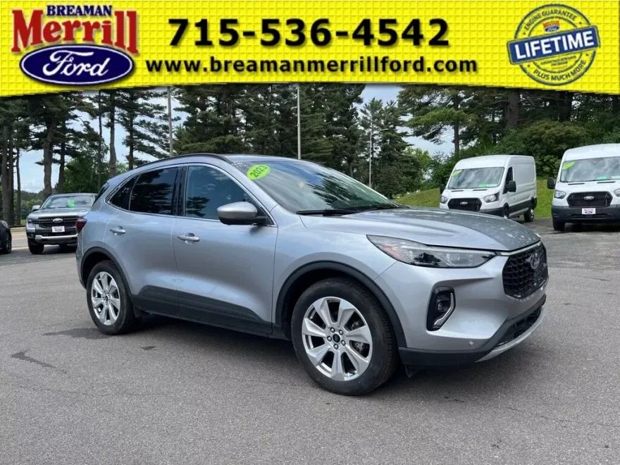 2023 Ford Escape Platinum photo 1