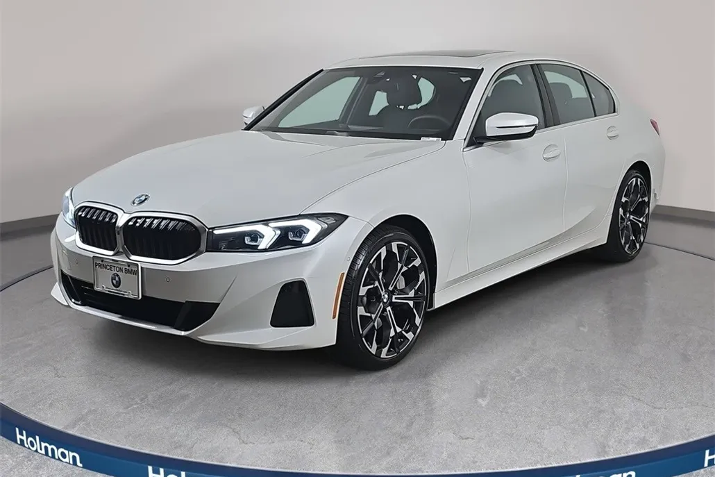 2025 Bmw 330i xDrive Sedan photo 1